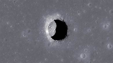 寬一公里長數十公里！月球巨大洞穴是誰挖的，能作人類基地？