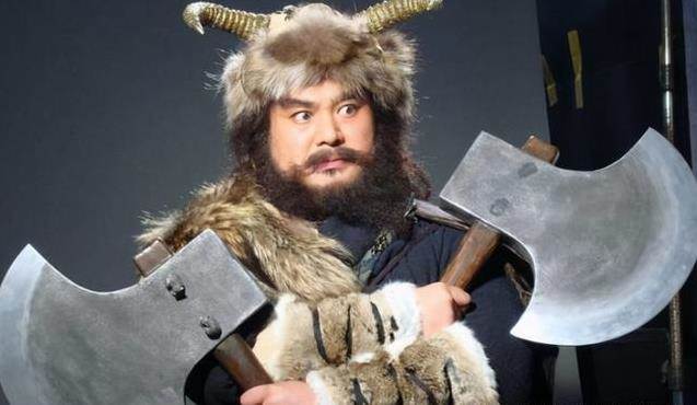 金庸爱读水浒传,他最喜欢的好汉有2位,都被他写成了英雄