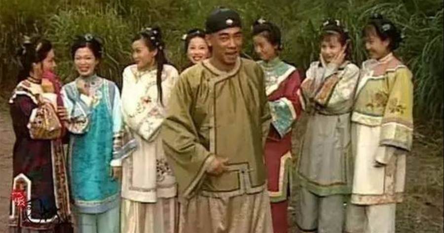 韋小寶有7個妻子，4個瞞著夫君與他人有染，韋小寶為何視而不見？
